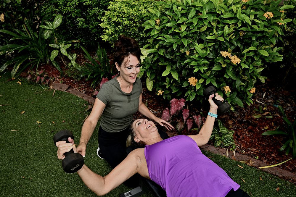 emergency glass repairs cairns